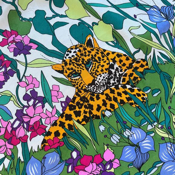 Bayron Women's Vintage Pink And Green Floral Tiger Print Square Scarf 100% Silk - Picture 3 of 10